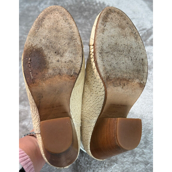 Rag & Bone Harrow Ivory White Croc Embossed Leather Cap Toe Boots Womens 7 EU 37 - Picture 6 of 10